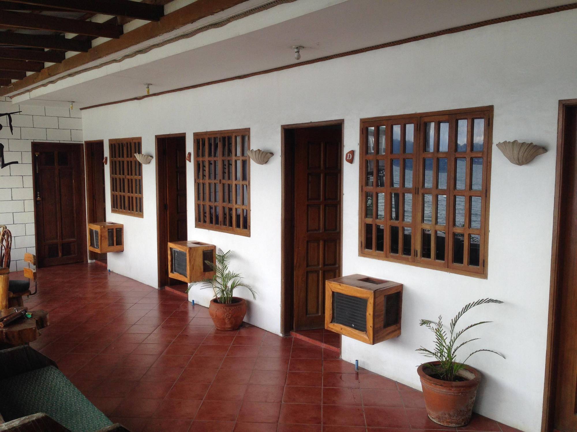 Harleys Hotel Olongapo Exterior photo